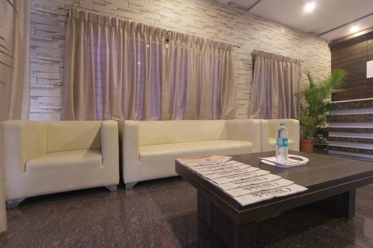 Capital O 70534 Habitat Suites And Rooms Bangalore Ngoại thất bức ảnh