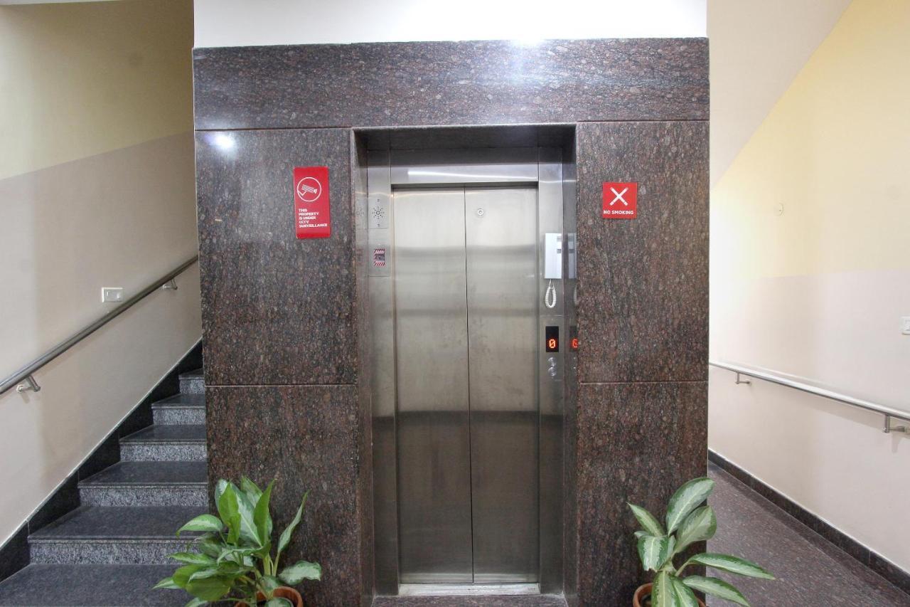 Capital O 70534 Habitat Suites And Rooms Bangalore Ngoại thất bức ảnh