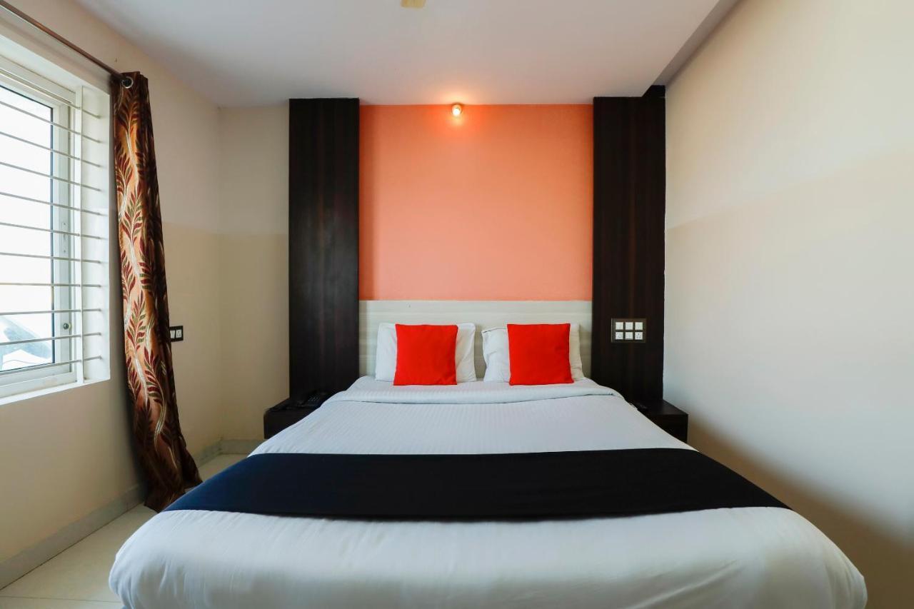 Capital O 70534 Habitat Suites And Rooms Bangalore Ngoại thất bức ảnh
