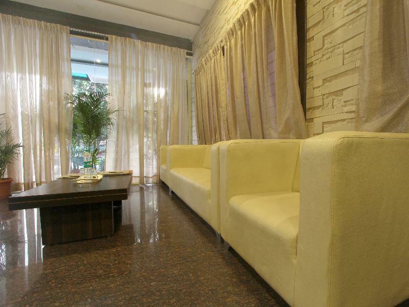 Capital O 70534 Habitat Suites And Rooms Bangalore Ngoại thất bức ảnh