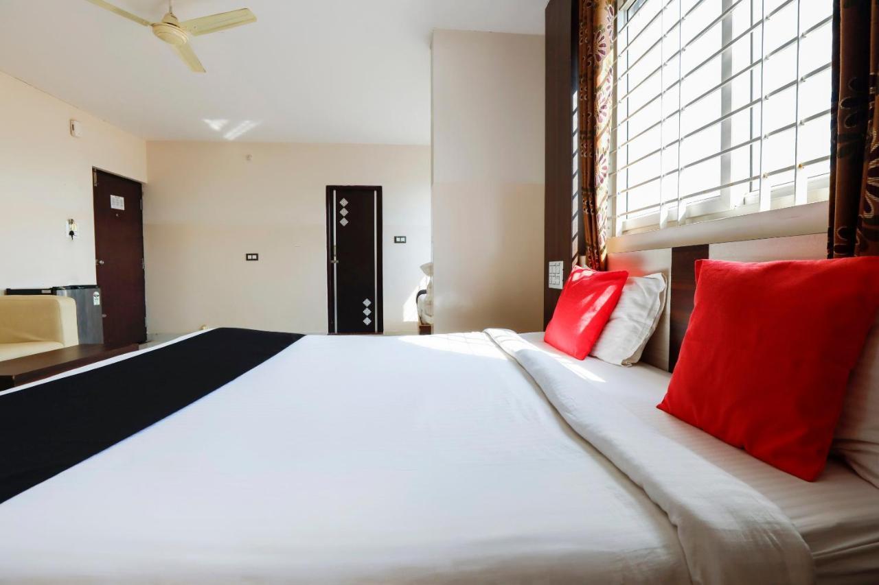 Capital O 70534 Habitat Suites And Rooms Bangalore Ngoại thất bức ảnh
